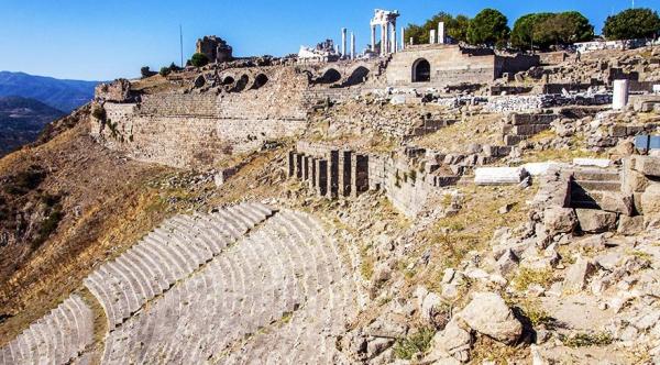 Pergamon (Acropolis & Asclepion) Tour