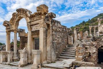 Places to Visit in Selcuk | Daily Tours From Izmir